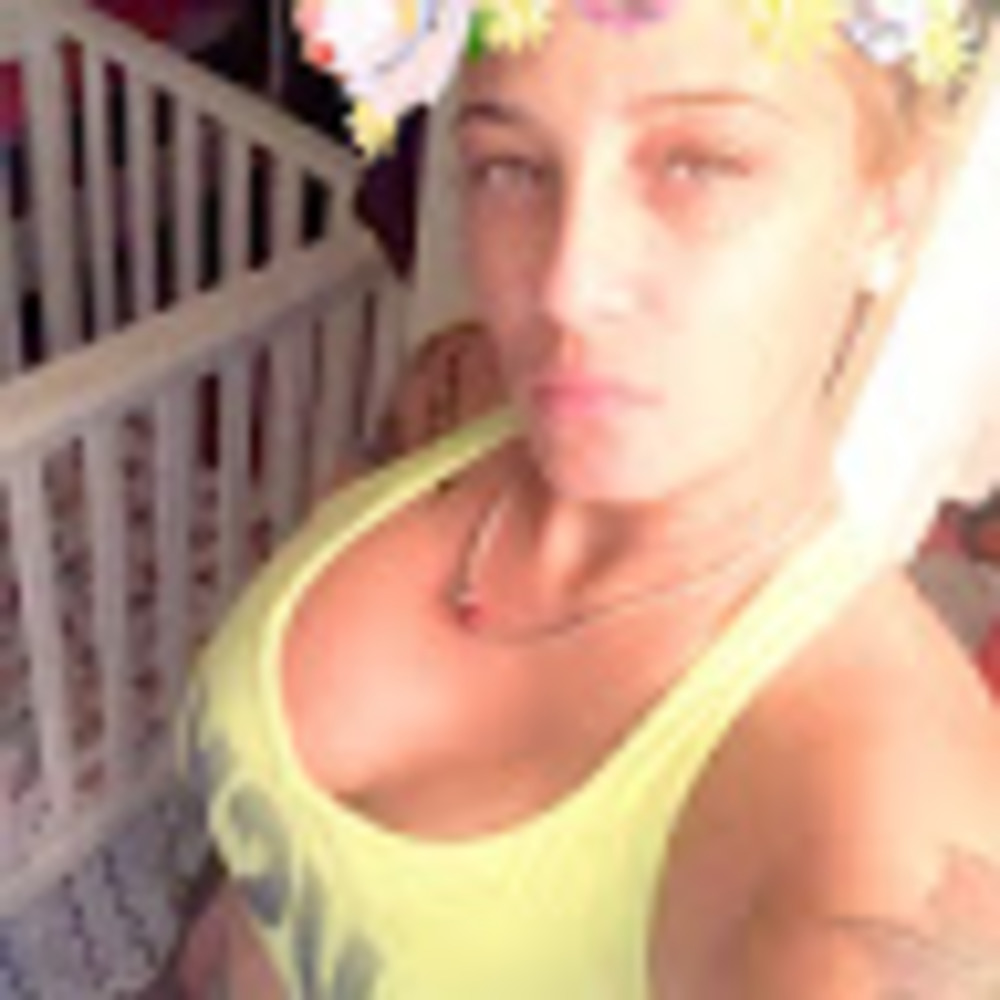 Meet your Posher, Yara